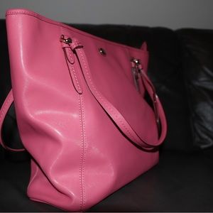 Pink Coach Purse.